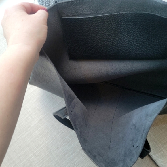 Vince Camuto Leather Tote Bag - Picture 8 of 13